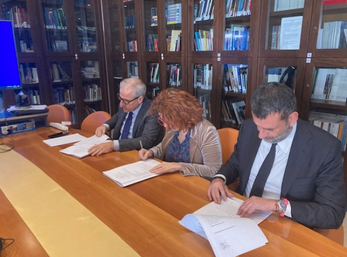 Firmato accordo di valorizzazione del Teatro Margherita e dell’ ex Mercato del pesce tra Ministero della Cultura, Comune di Bari e Agenzia del Demanio